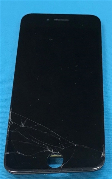 修理事例-iPhone画面割れ修理前